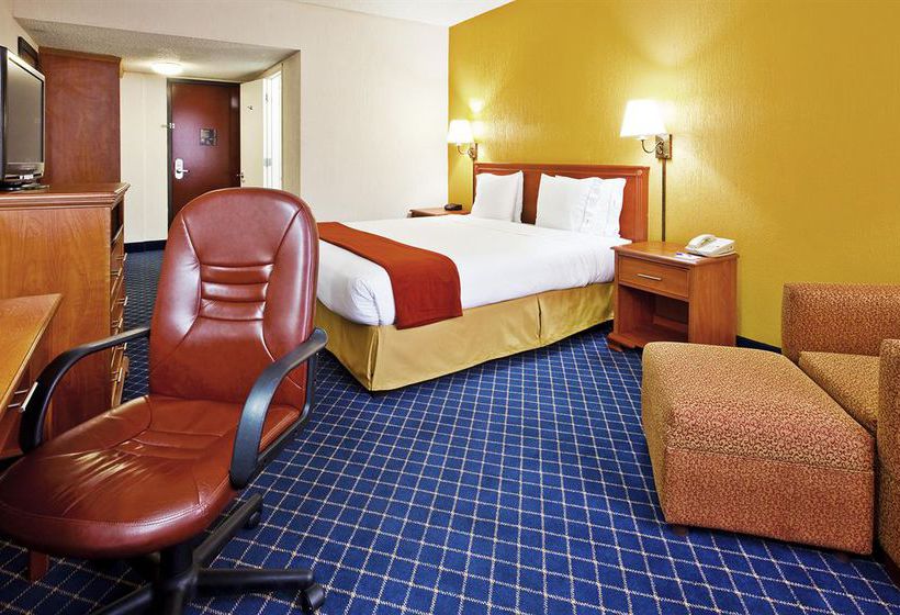Hotel Holiday Inn Express Nashville - I-4 0 & I-24 (Spence Ln)  | Nashville | Tennessee | United States 3