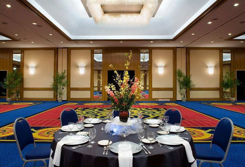 DoubleTree by Hilton Hotel Tulsa - Warren Place  | Tulsa | Oklahoma | United States 10