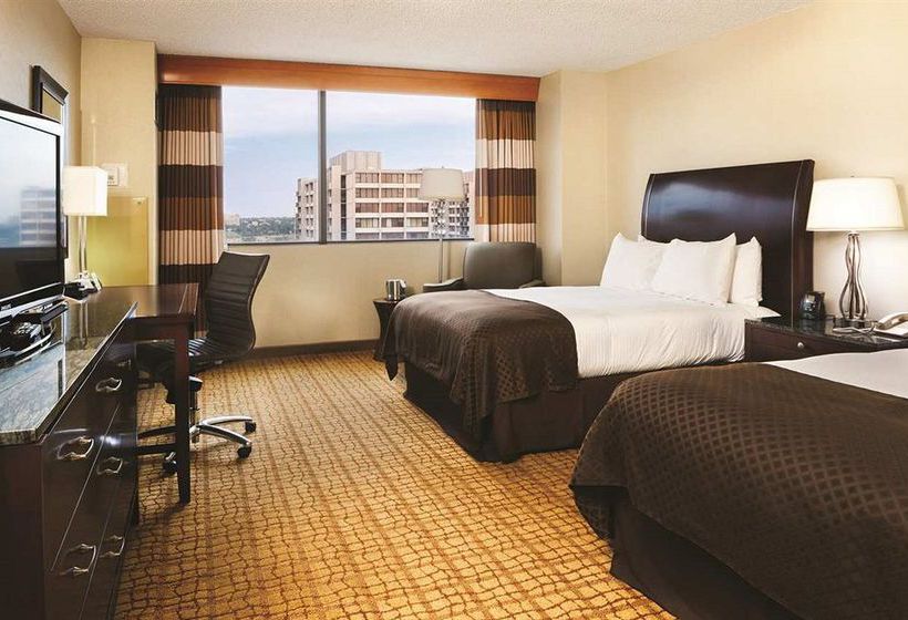 Hotel DoubleTree by Hilton Tulsa Downtown  | Tulsa | Oklahoma | United States 10