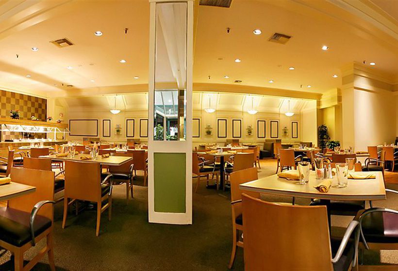 DoubleTree by Hilton Hotel Houston Intercontinental Airport  | Houston | Texas | United States 7