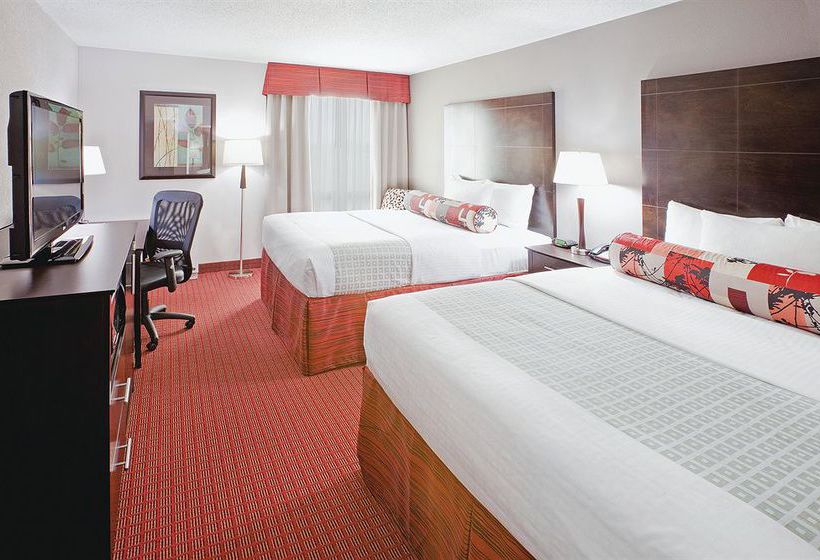 Hotel Quality Inn & Suites  | Dallas | Texas | United States 16