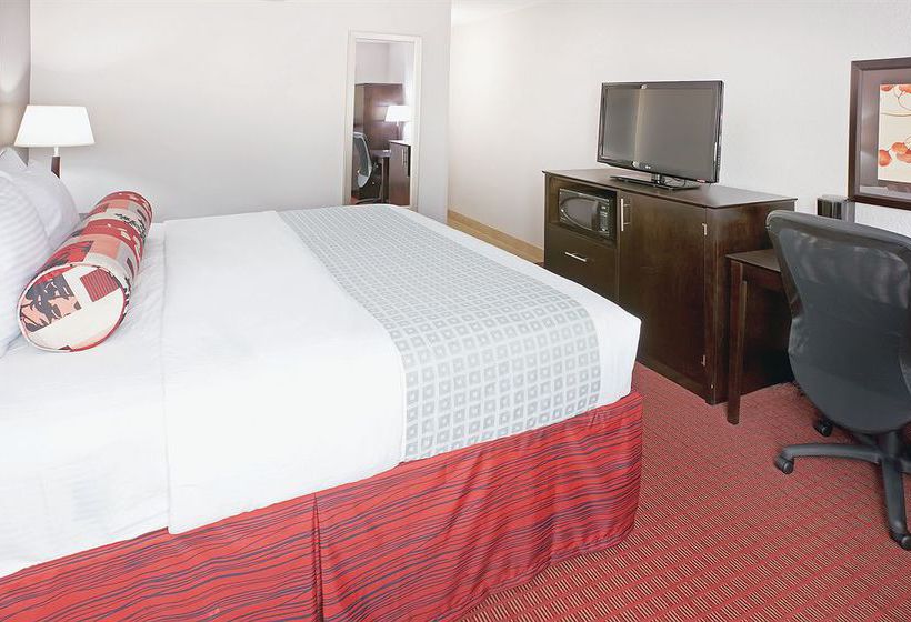 Hotel Quality Inn & Suites  | Dallas | Texas | United States 17