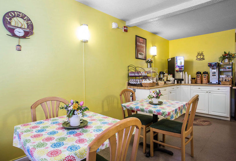 Hotel Econo Lodge Summerville  | Summerville | South Carolina | United States 5