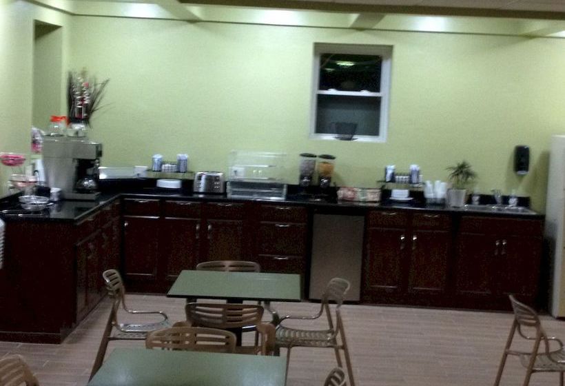 Hotel Red Roof Inn Chambersburg  | Chambersburg | Pennsylvania | United States 5