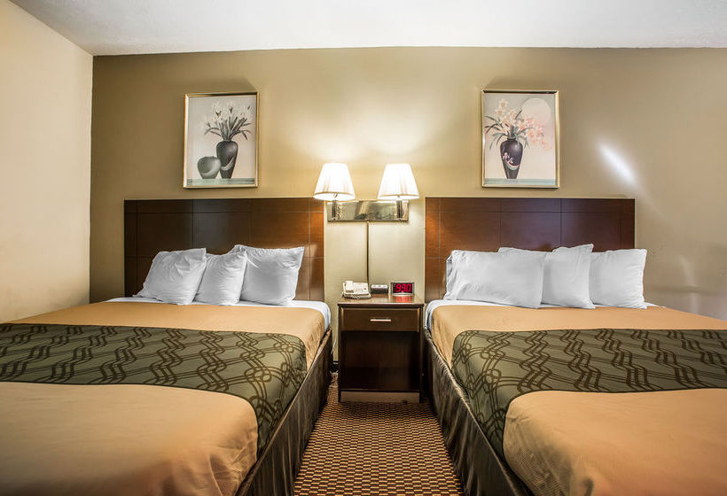 Hotel Econo Lodge  | Rolla | Missouri | United States 17