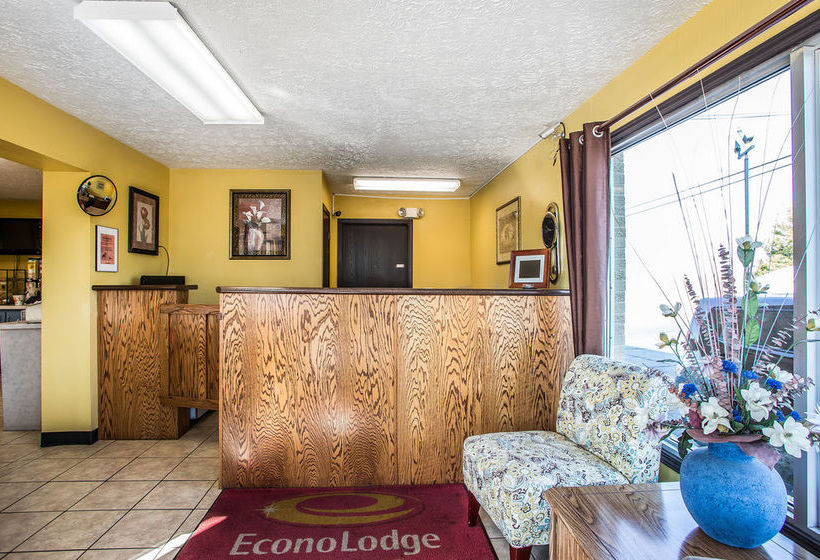 Hotel Econo Lodge  | Rolla | Missouri | United States 3