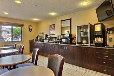 Hotel Econo Lodge Fargo  | Fargo | North Dakota | United States 1