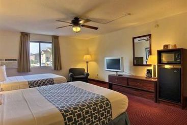 Hotel Econo Lodge Fargo  | Fargo | North Dakota | United States 3