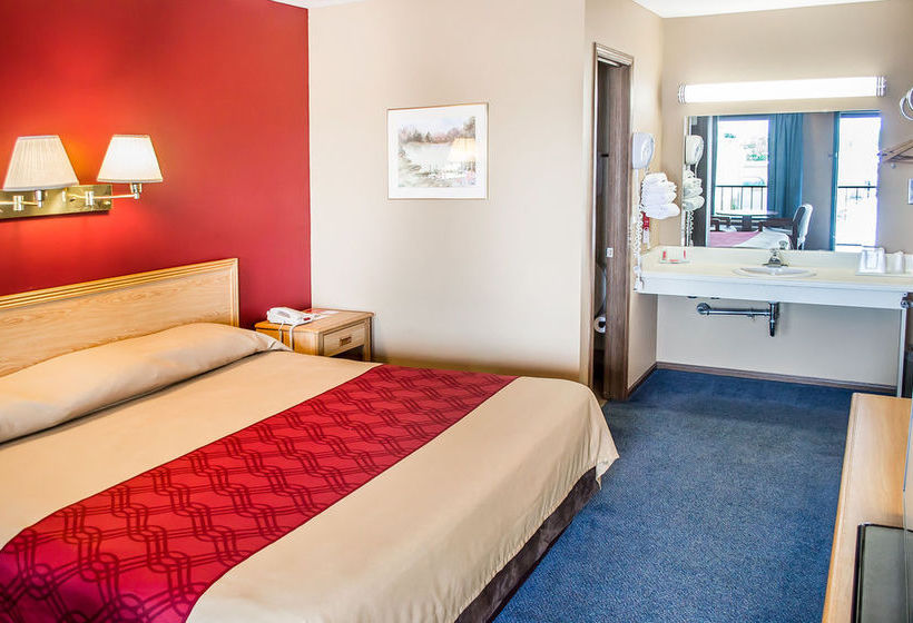 Hotel Econo Lodge  | Sandusky | Ohio | United States 11