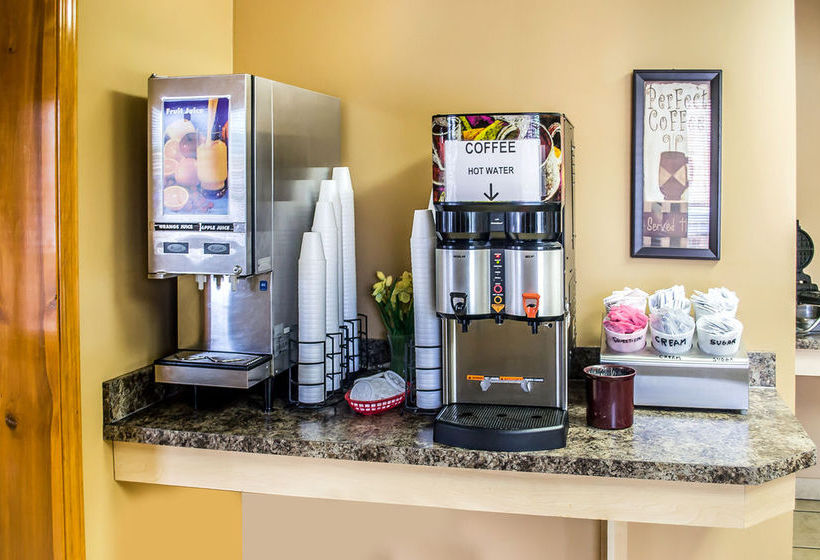 Hotel Econo Lodge  | Sandusky | Ohio | United States 2