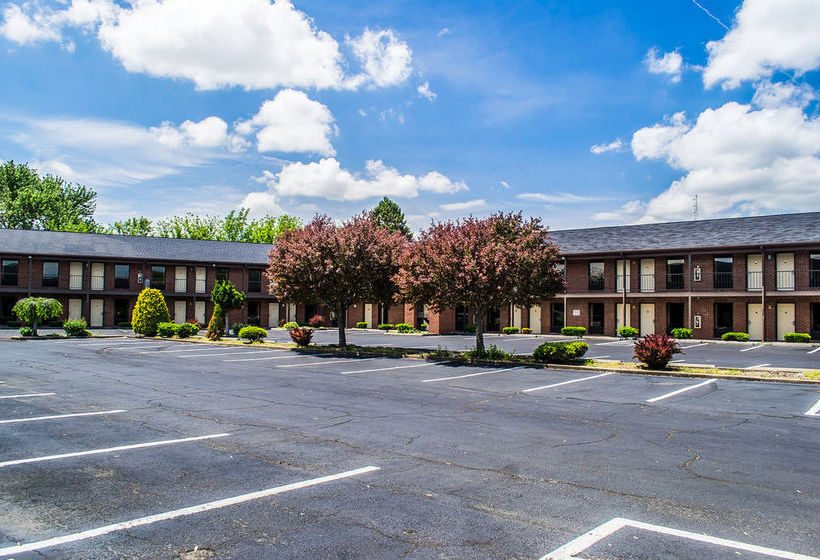 Hotel Econo Lodge  | Sandusky | Ohio | United States 6