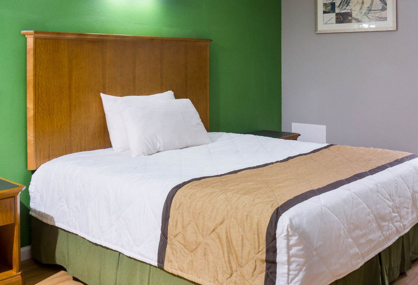 Hotel Econo Lodge Airport  | Norfolk | Virginia | United States 18