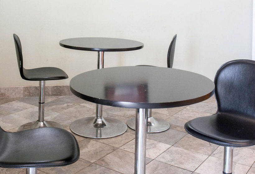 Hotel Econo Lodge Airport  | Norfolk | Virginia | United States 2