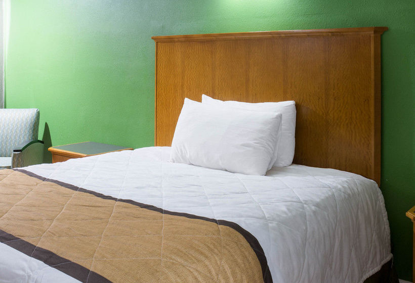 Hotel Econo Lodge Airport  | Norfolk | Virginia | United States 20