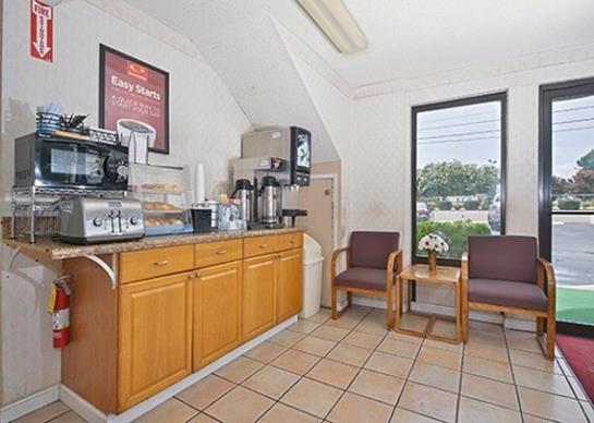 Hotel Econo Lodge Midtown  | Savannah | Georgia | United States 14