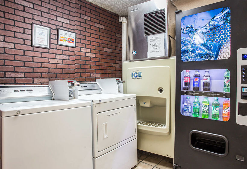 Hotel Econo Lodge Inn & Suites  | Columbia | South Carolina | United States 5