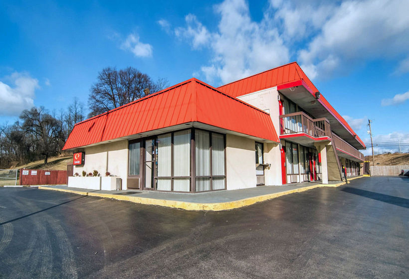 Hotel Econo Lodge Civic Center  | Roanoke | Virginia | United States 10