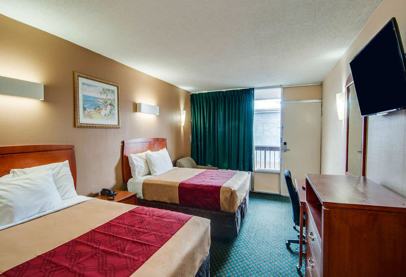 Hotel Econo Lodge Civic Center  | Roanoke | Virginia | United States 9