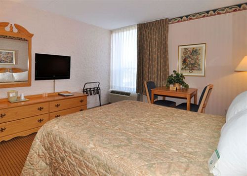 Hotel Econo Lodge Metro  | Arlington | Virginia | United States 14