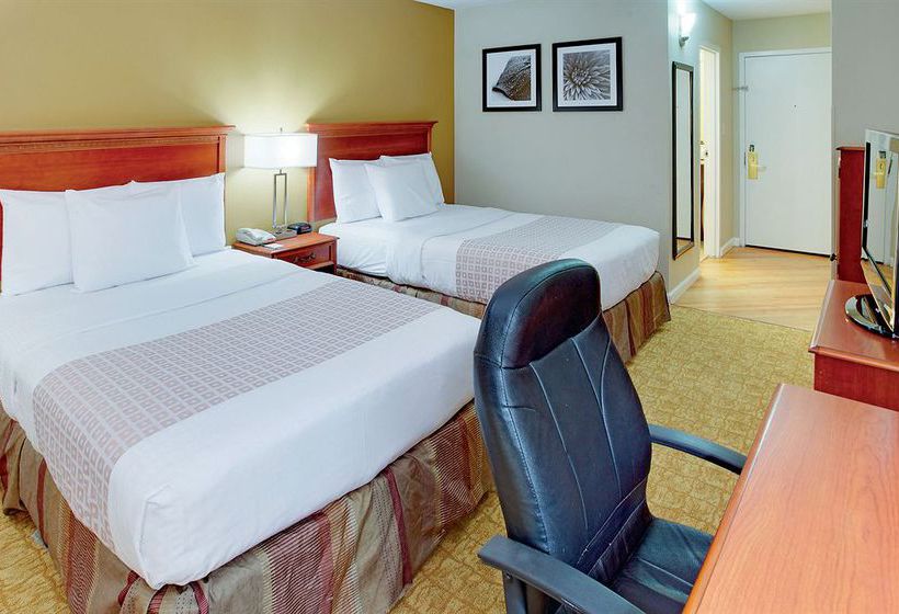 Hotel La Quinta Inn Waldorf  | Waldorf | Maryland | United States 19