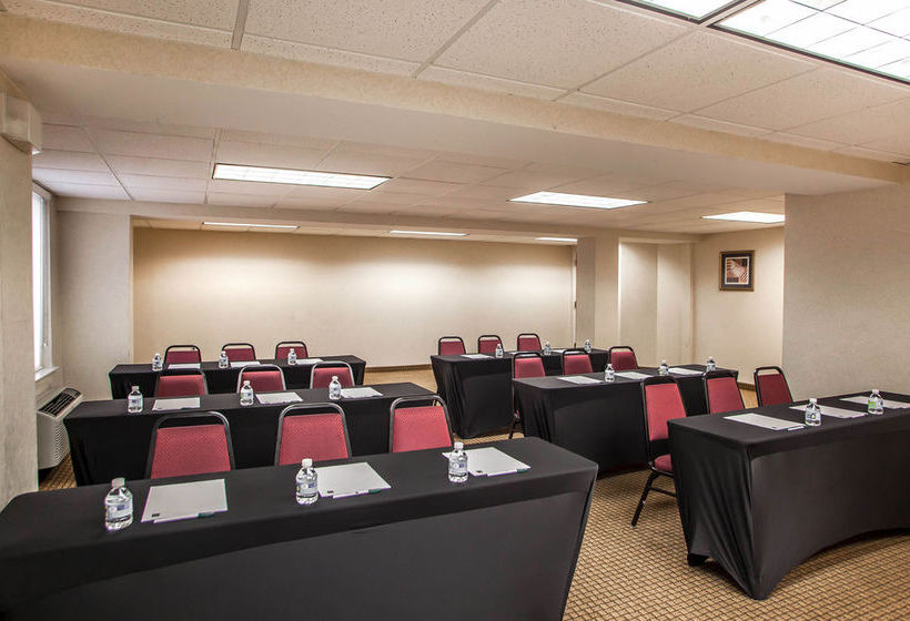 Hotel Quality Inn Edison  | Edison | New Jersey | United States 14