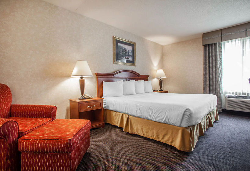 Hotel Quality Inn Edison  | Edison | New Jersey | United States 15