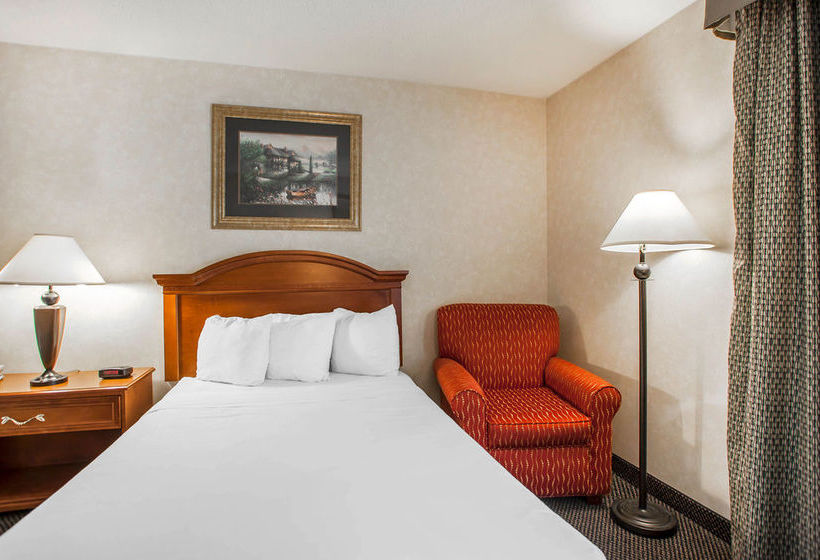 Hotel Quality Inn Edison  | Edison | New Jersey | United States 20