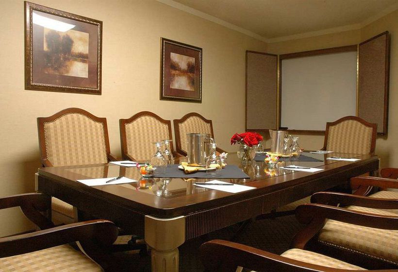 Hotel Embassy Suites Portland Washington Square  | Tigard | Oregon | Estados Unidos 9