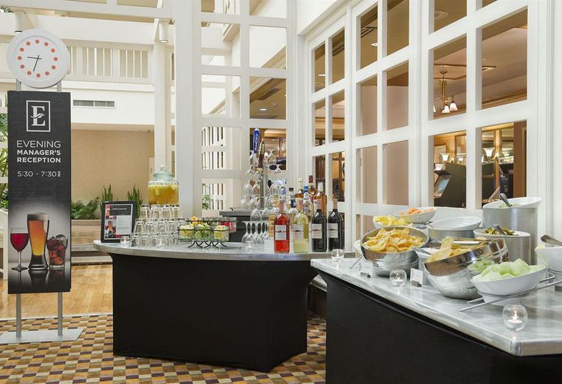 Hotel Embassy Suites Atlanta Airport  | Atlanta | Georgia | United States 8