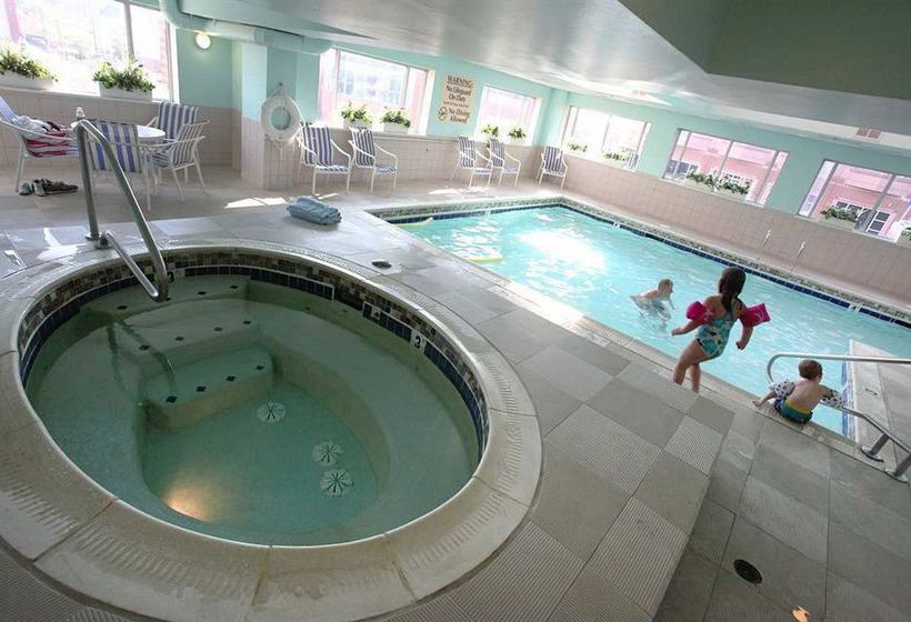 Hotel Embassy Suites Rivercenter  | Covington | Kentucky | United States 15