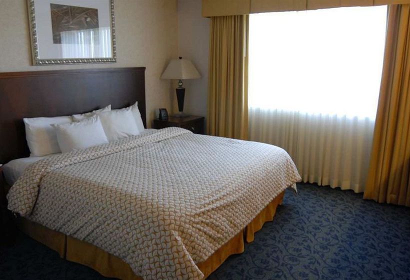 Hotel Embassy Suites Rivercenter  | Covington | Kentucky | United States 9