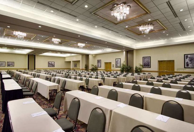 Hotel Embassy Suites Greensboro Airport  | Greensboro | North Carolina | United States 10