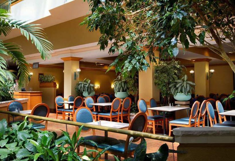 Hotel Embassy Suites Greensboro Airport  | Greensboro | North Carolina | United States 12