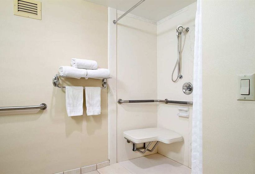 Hotel Embassy Suites Greensboro Airport  | Greensboro | North Carolina | United States 8