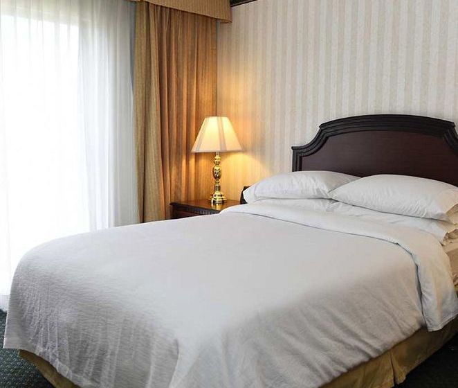 Hotel Embassy Suites Cincinnati Northeast  | Cincinnati | Ohio | United States 17