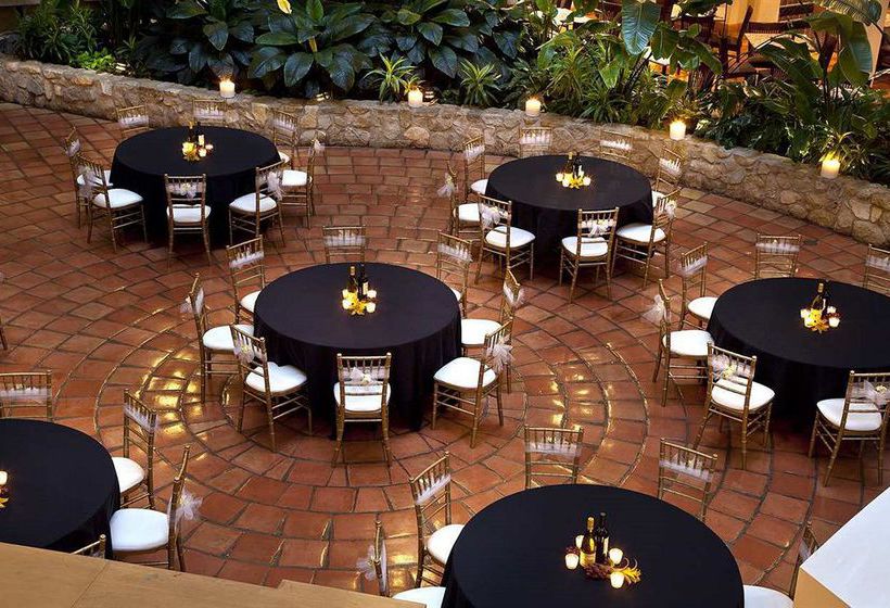 Hotel Embassy Suites  | Schaumburg | Illinois | United States 18