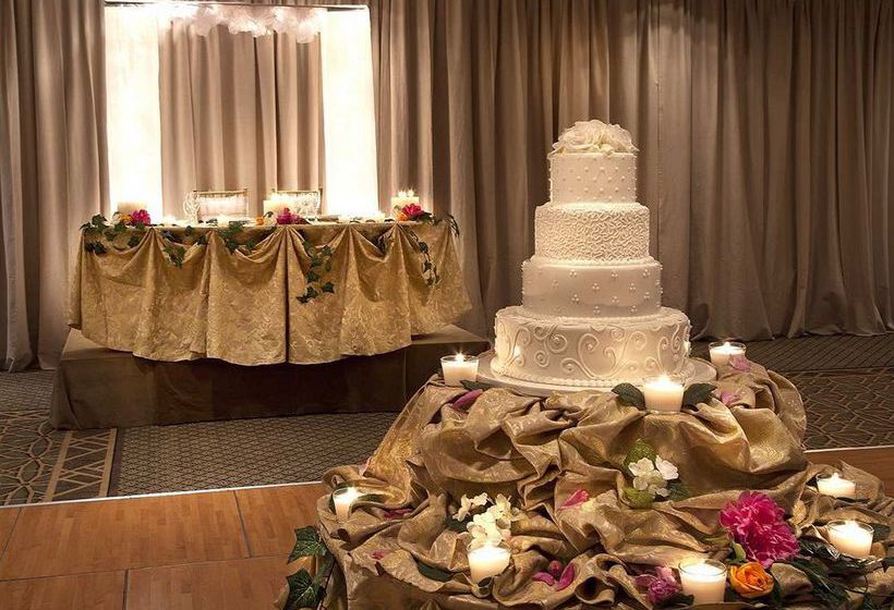 Hotel Embassy Suites  | Schaumburg | Illinois | United States 19