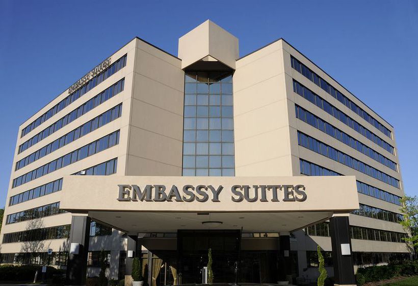 Embassy Suites Hotel Tysons Corner 