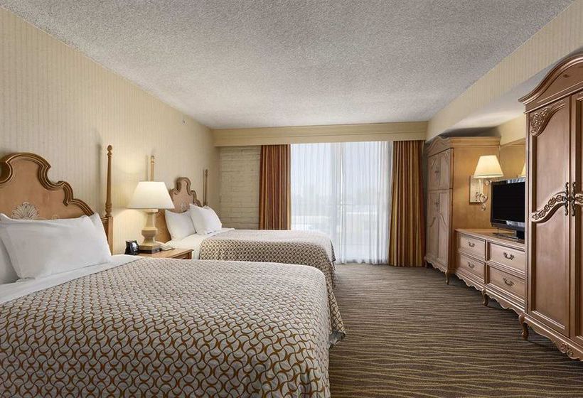 Hotel Embassy Suites Phoenix - Airport at 24th Street  | Phoenix | Arizona | United States 10