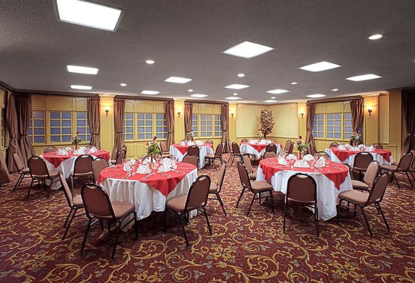 Hotel Embassy Suites Phoenix - Airport at 24th Street  | Phoenix | Arizona | United States 4