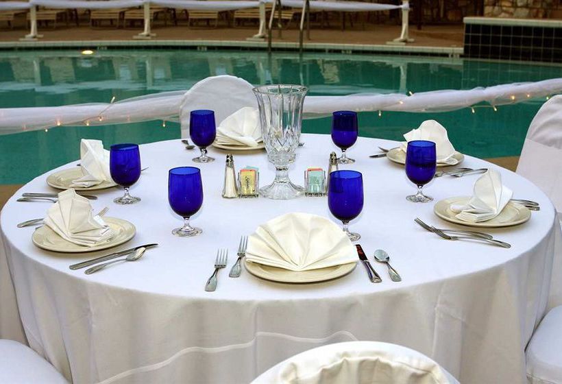 Hotel Embassy Suites Phoenix - Airport at 24th Street  | Phoenix | Arizona | United States 8