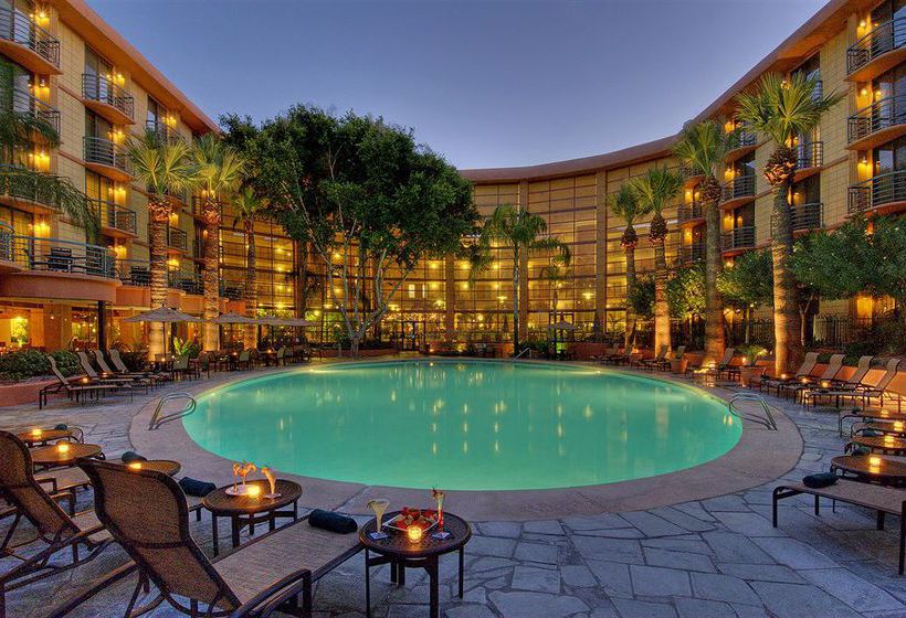 Hotel Embassy Suites Phoenix - Biltmore  | Phoenix | Arizona | United States 18