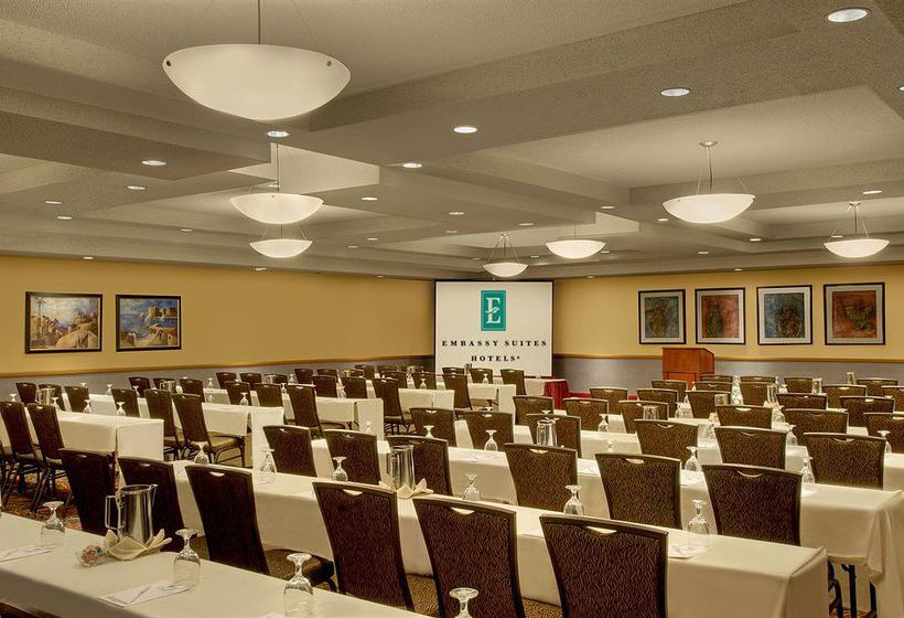 Hotel Embassy Suites Phoenix - Biltmore  | Phoenix | Arizona | United States 20