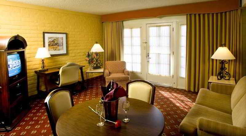 Hotel Embassy Suites Tucson - Williams Center  | Tucson | Arizona | United States 15