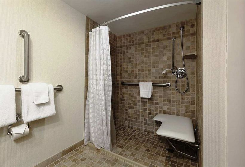 Hotel Embassy Suites Richmond - The Commerce Center  | Richmond | Virginia | United States 11