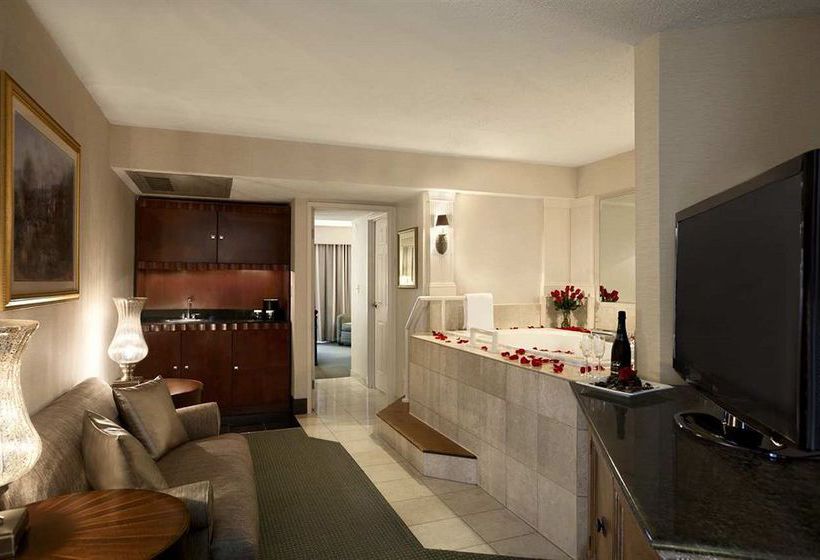 Hotel Embassy Suites Richmond - The Commerce Center  | Richmond | Virginia | United States 15