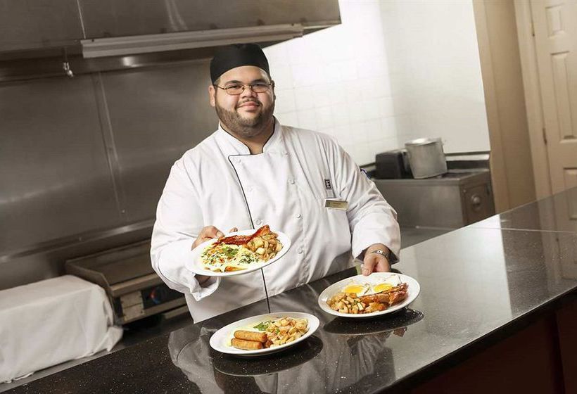 Hotel Embassy Suites Richmond - The Commerce Center  | Richmond | Virginia | United States 17