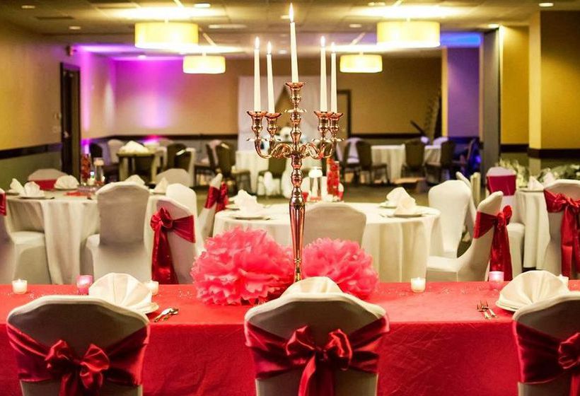 Hotel Embassy Suites Dallas - Market Center  | Dallas | Texas | United States 4