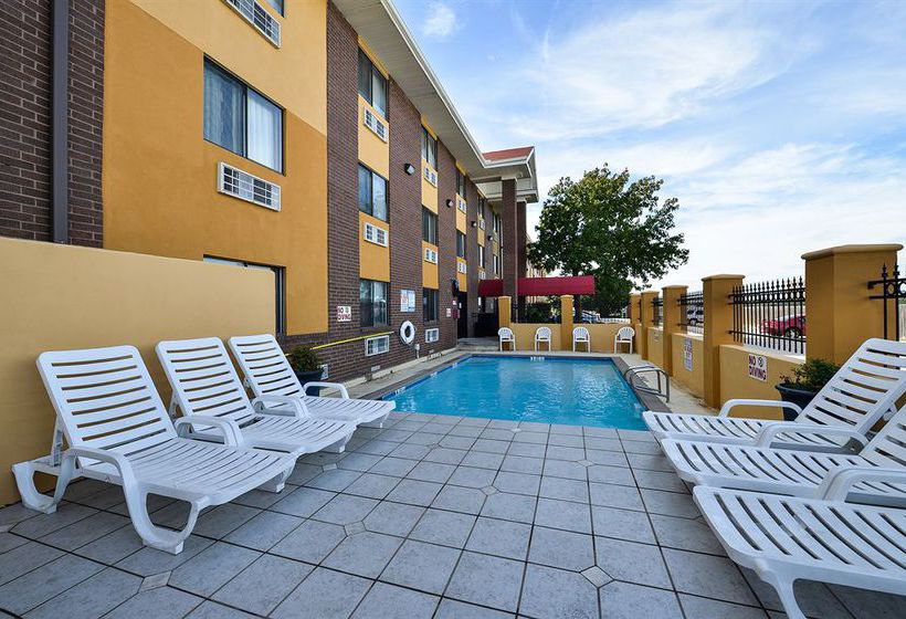 Hotel Quality Inn & Suites Dallas Fort Worth Airport North  | Irving | Texas | United States 11