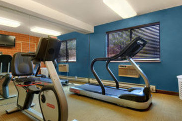 Hotel Super 8 Milwaukee West  | Wauwatosa | Wisconsin | United States 7